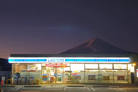 2025.11.30 / 06:02:42